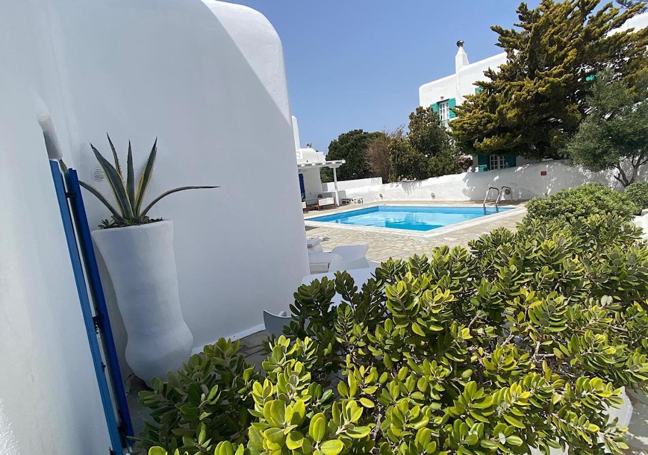 Myconian Sky Suites In Town Mykonos Town Exterior foto